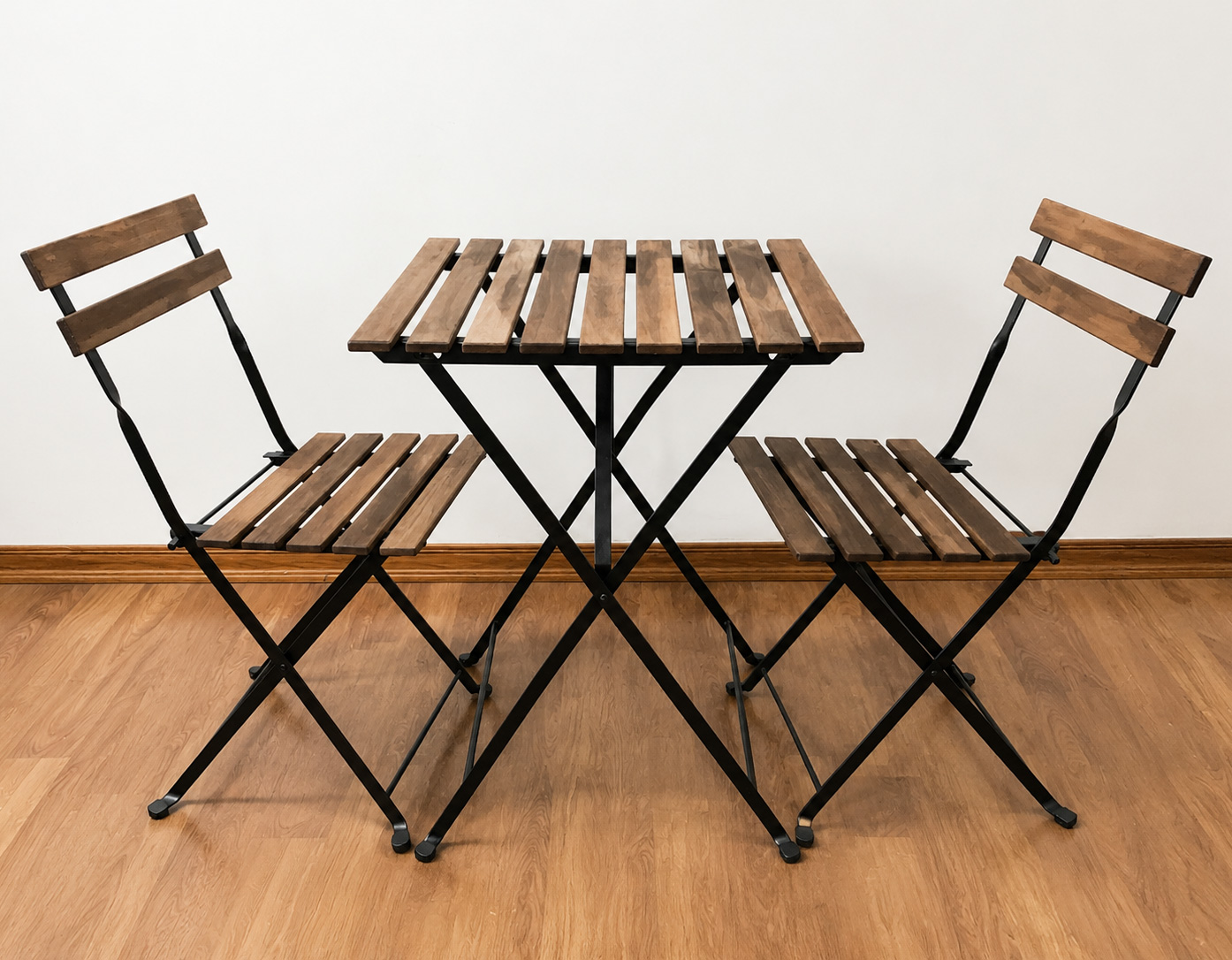 Wood Slatted Folding Bistro Chair – Commercial Outdoor Café & Restaurant Seating, Metal Frame, Stackable - Image 3